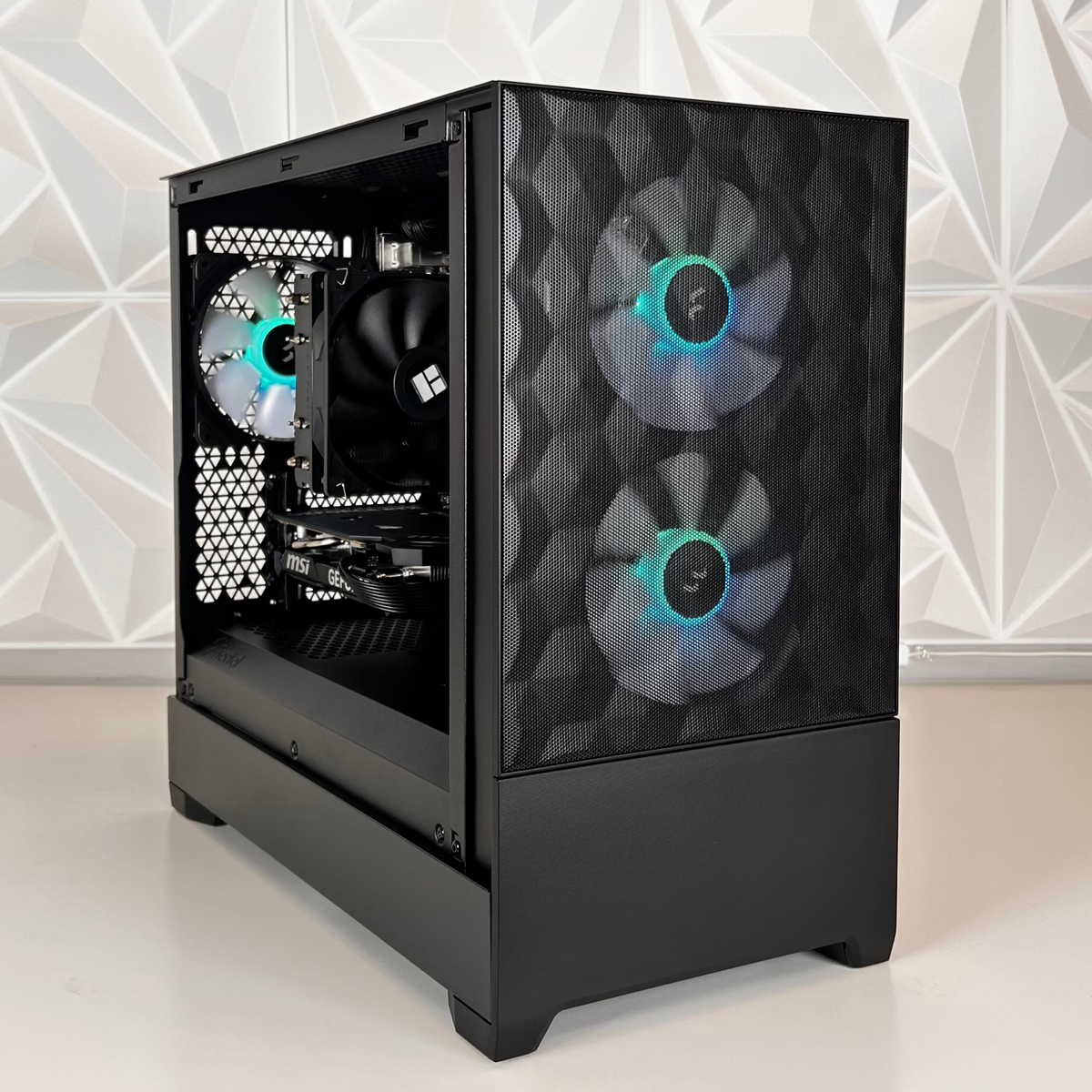 PCxtend AIR Gaming Pc (Ryzen 5 5600 - RTX 4060 - 1TB SSD - 32GB RAM - Win 11 Pro)