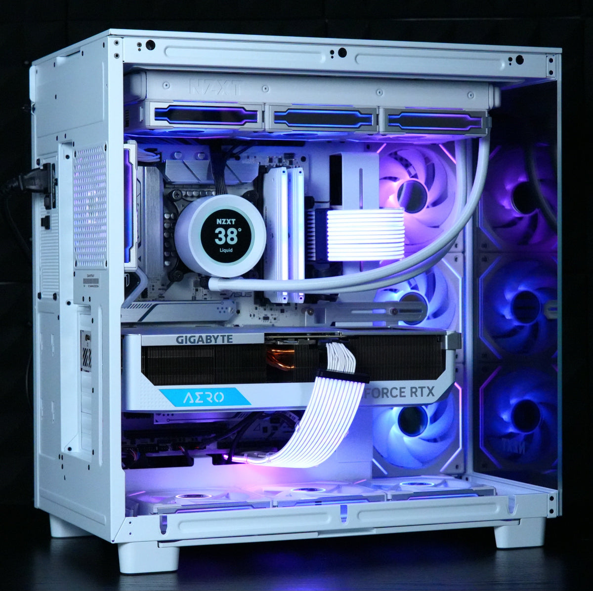 PCxtend FROZEN Gaming PC - Intel Core i7 13th Gen, 32GB Ram, 2TB SSD, RTX 4080 Super, Windows 11 Pro