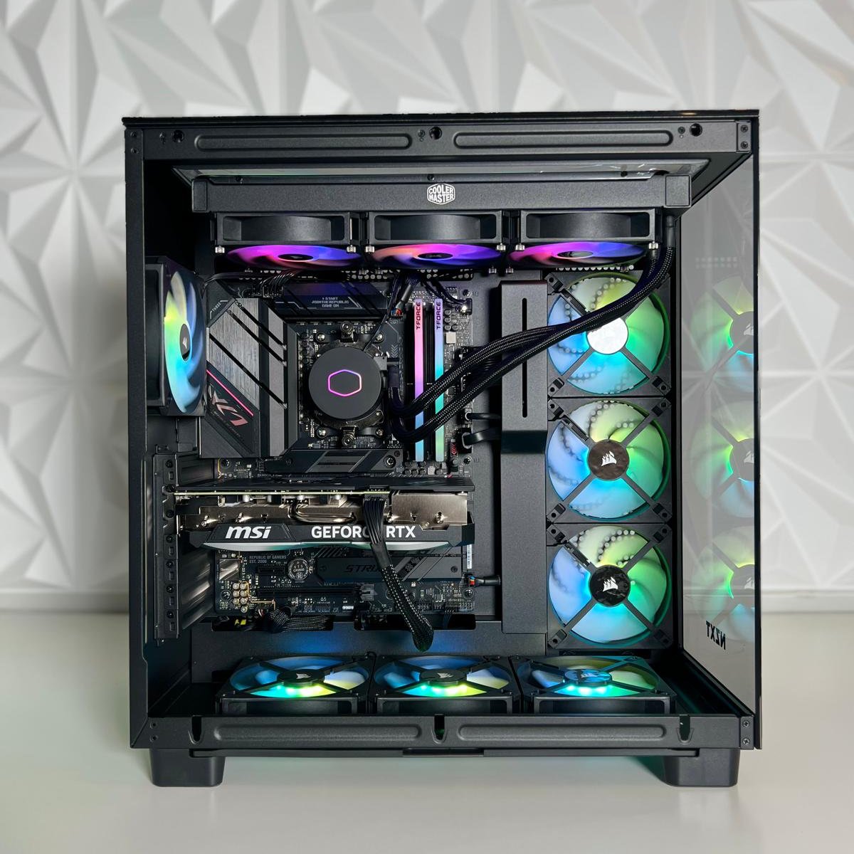 PCxtend Gaming PC – Ryzen 9 9950X - GeForce RTX 4080 Super - 32GB DDR5 - 2TB SSD -  Win 11 Pro