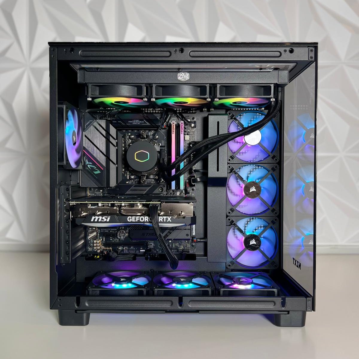 PCxtend Gaming PC – Ryzen 9 9950X - GeForce RTX 4080 Super - 32GB DDR5 - 2TB SSD -  Win 11 Pro